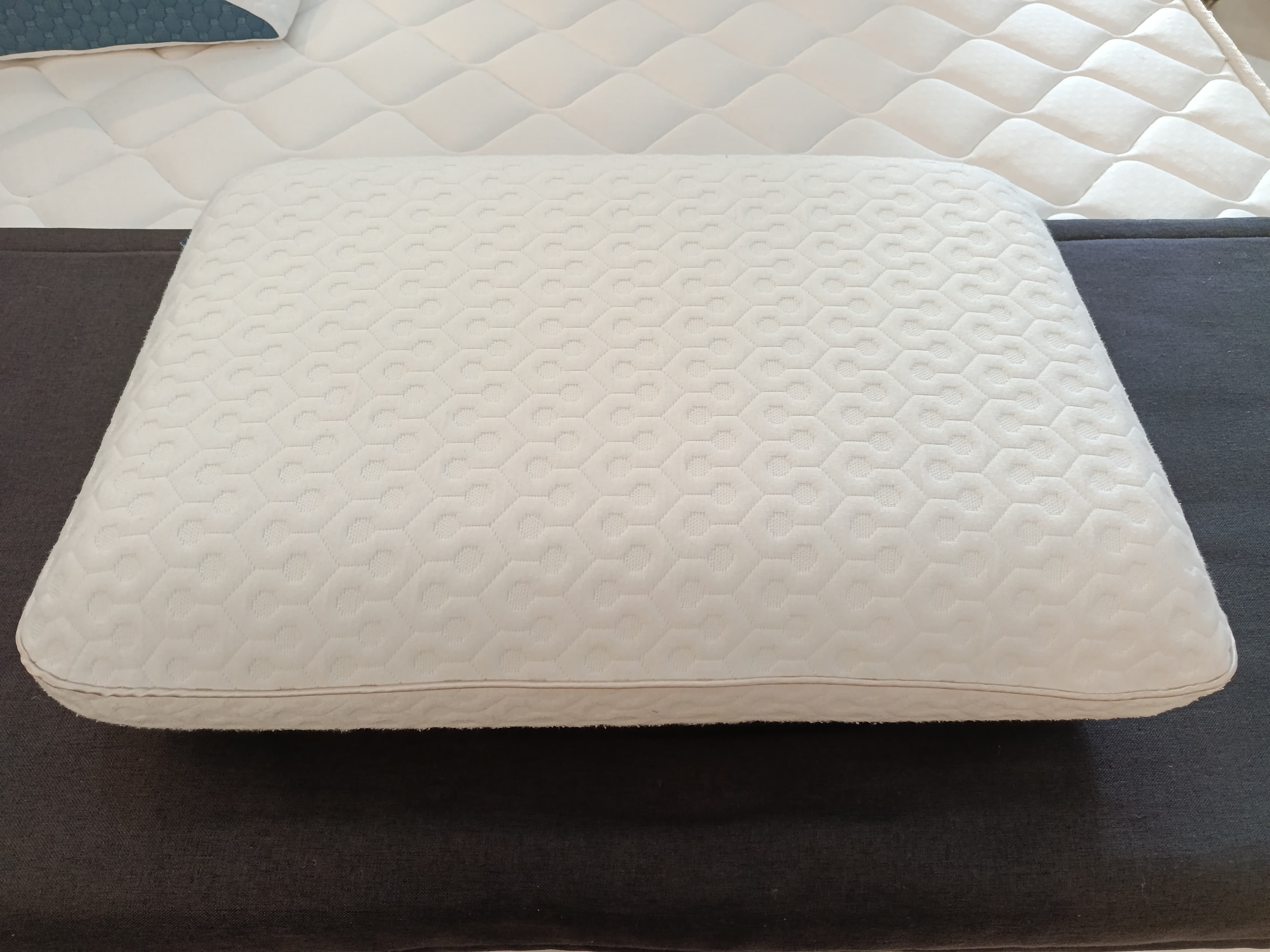 Bedstory Memory Foam Pillow